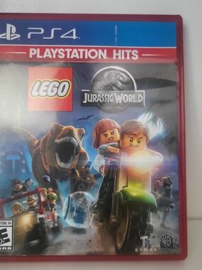 LEGO Jurassic World PS4 - PlayStation Hits (Red Case)